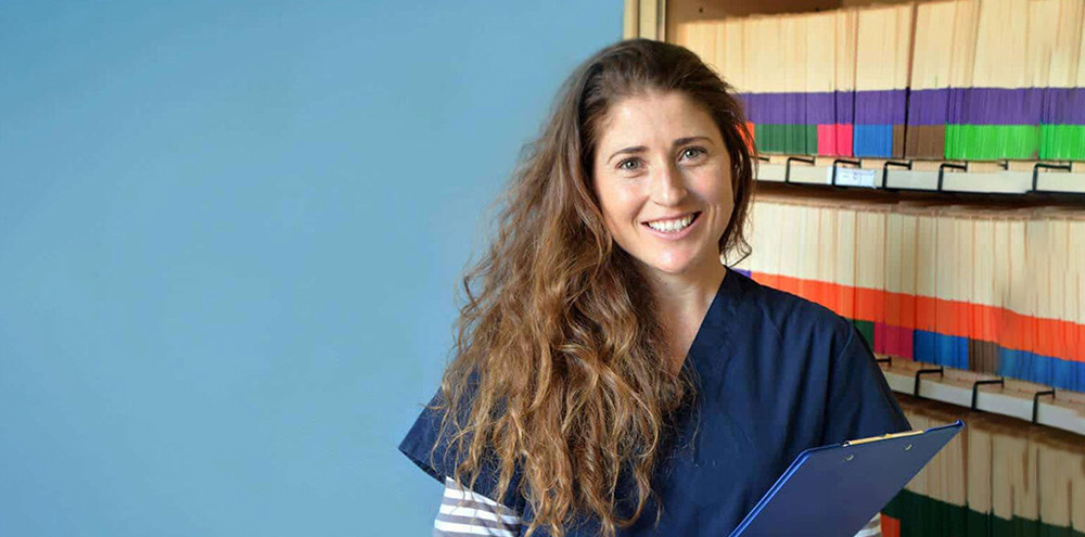 smiling-nurse MSI Australia Nurse Unit Manager